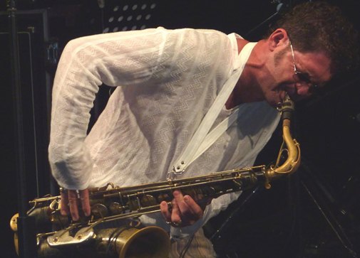 Sax Gordon in concerto il 28 febbraio all'Onda Road Trasimeno Blues Festival